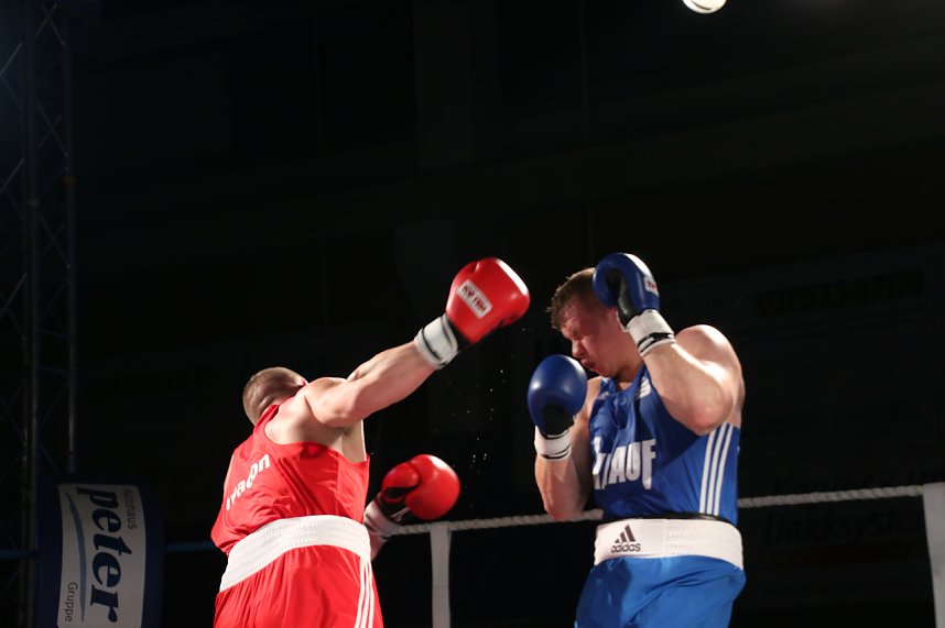 Grandiose Boxnacht in Nordhausen