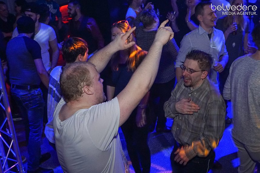 Party im Jugendclubhaus in Nordhausen - der Samstag