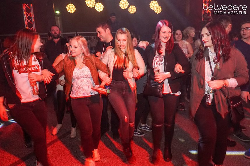 Party im Jugendclubhaus in Nordhausen - der Samstag