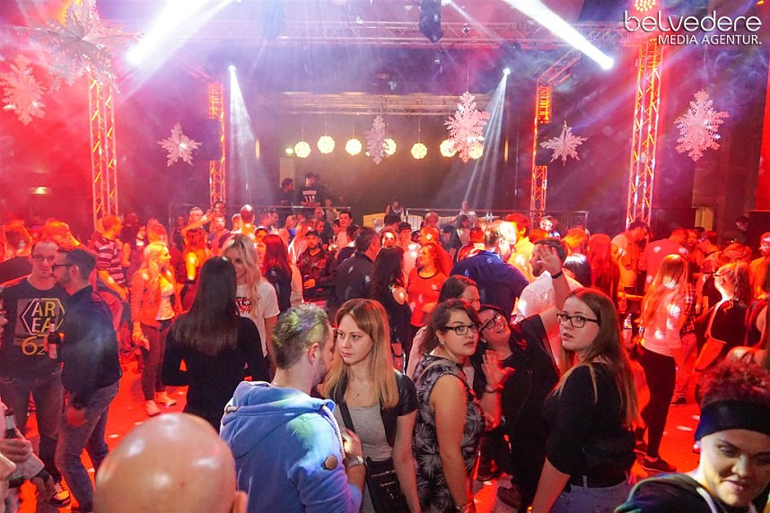 Party im Jugendclubhaus in Nordhausen - der Samstag