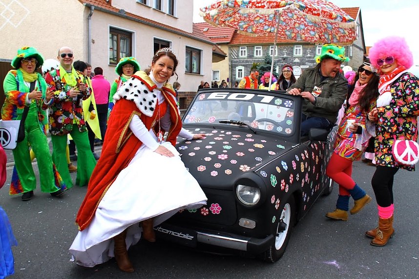 Stra&szlig;enumzug in Breitenworbis