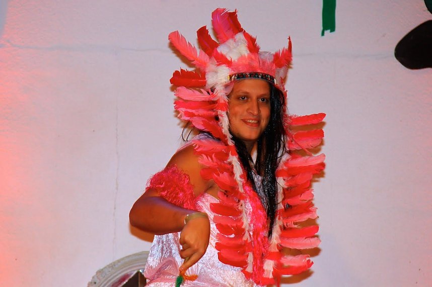 M&auml;nnerbeine und mehr auf Bleicher&ouml;der B&uuml;hne