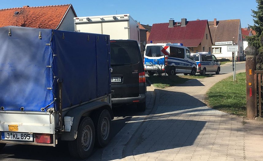 Umfangreiche Durchsuchungen in Nohra im Landkreis Nordhausen