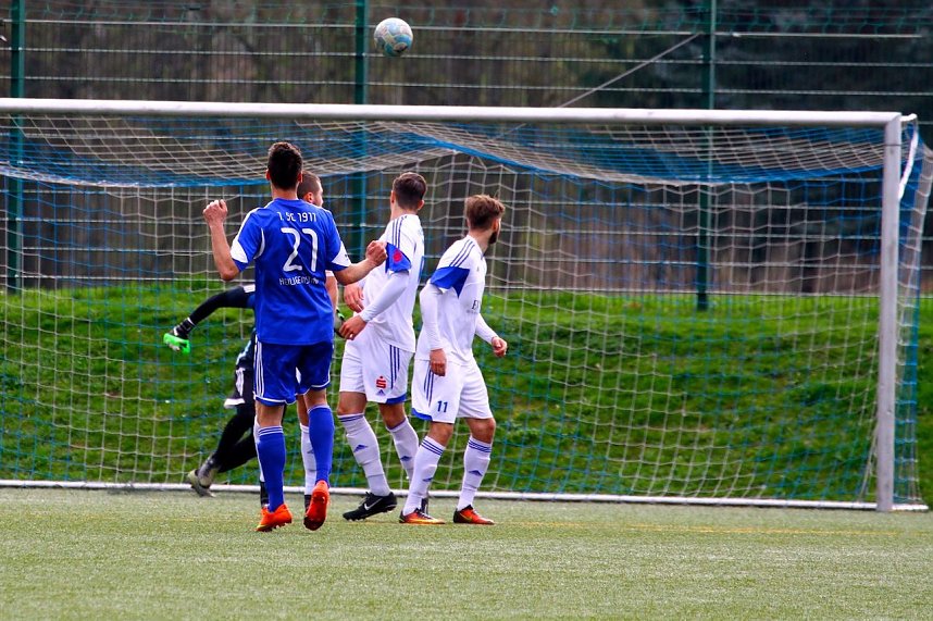 Wacker gewinnt gegen Heiligensadt