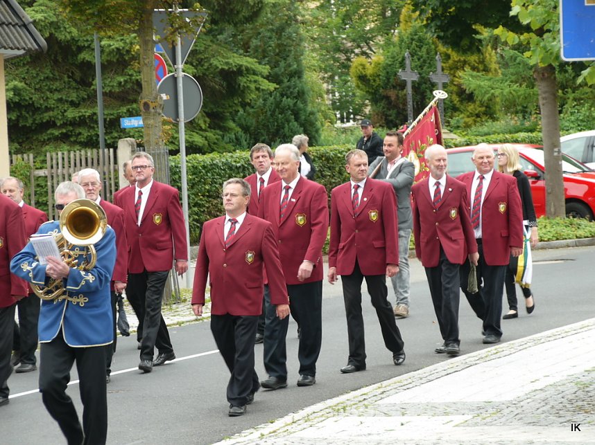 Sch&uuml;tzenumzug Dingelst&auml;dt