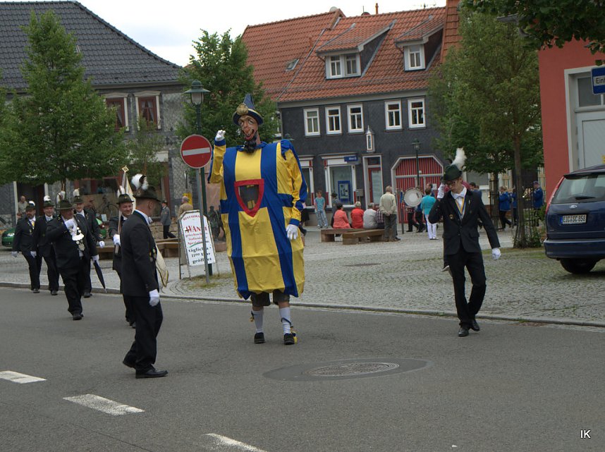 Sch&uuml;tzenumzug Dingelst&auml;dt