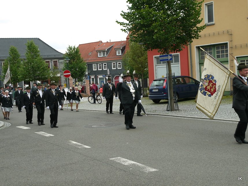 Sch&uuml;tzenumzug Dingelst&auml;dt