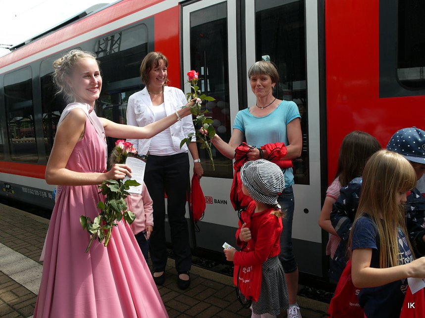 Neuen Zug in Leinefelde begr&uuml;&szlig;t