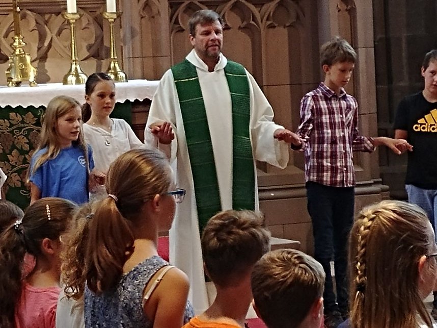 Gottesdienst f&uuml;r 5. Klassen und Schuljahresanfang