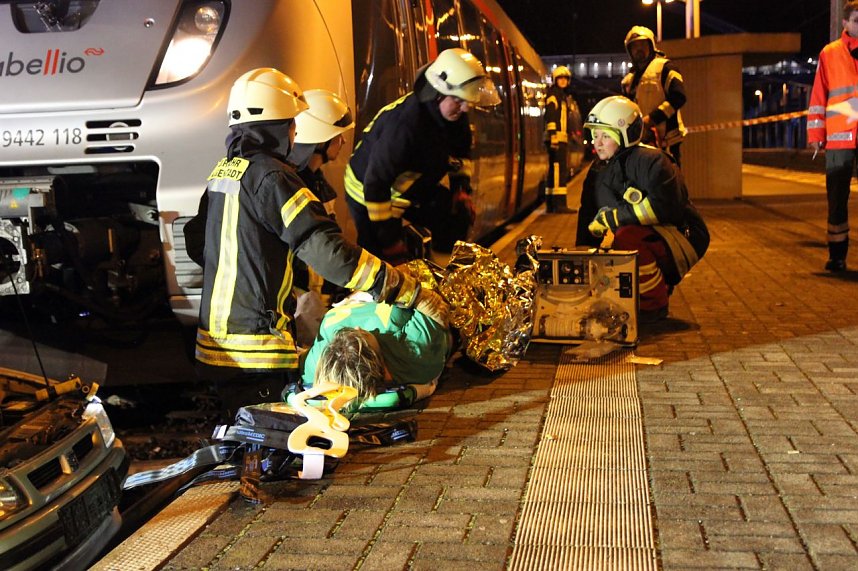 &Uuml;bung am Bahnhof