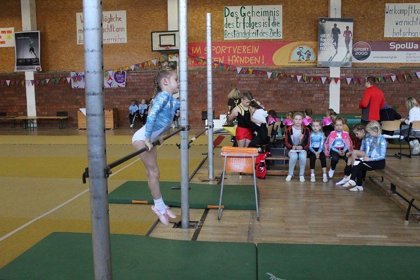 Herbstmeisterschaft im Mannschaftsturnen in Sondershausen