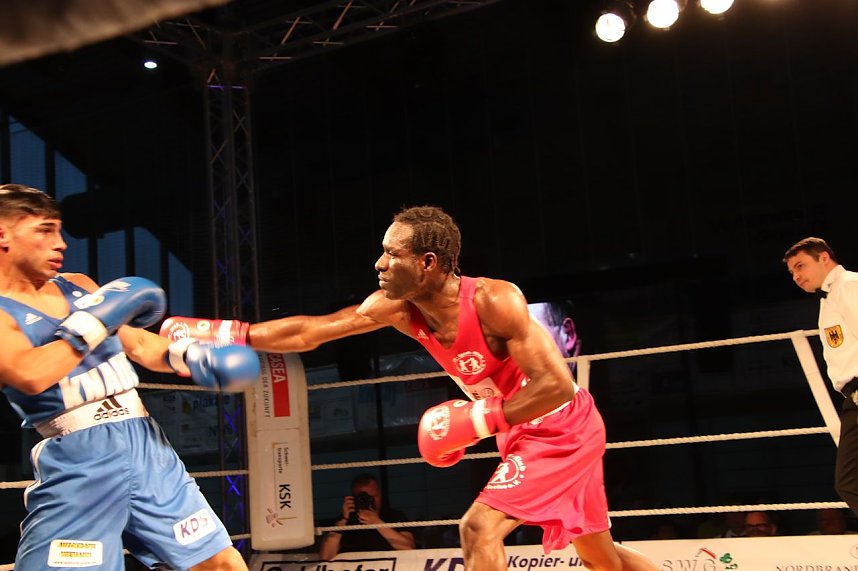 Niederlage vor heimischem Publikum