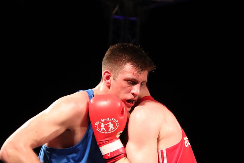 Niederlage vor heimischem Publikum