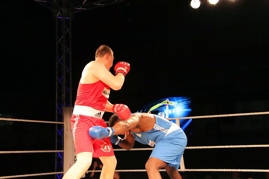 Niederlage vor heimischem Publikum