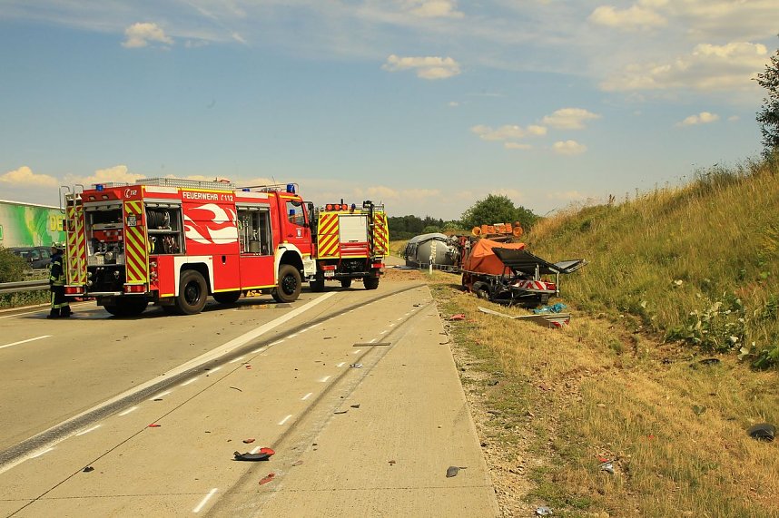 Ein Toter bei Unfall auf der A 38