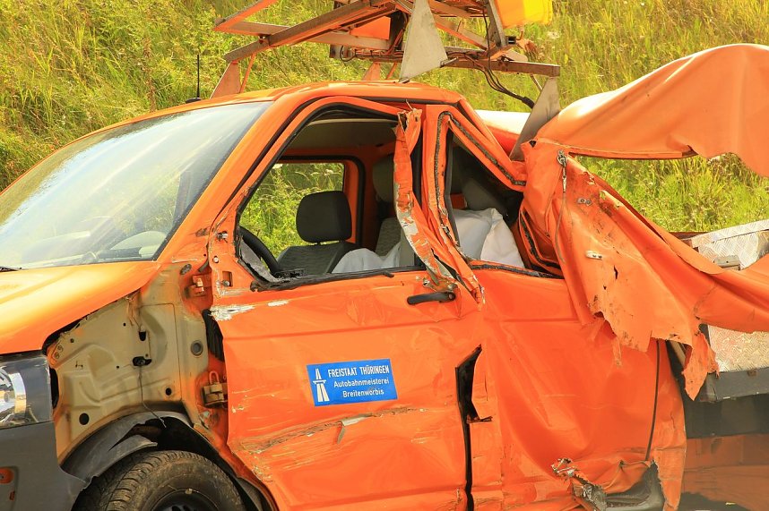 Ein Toter bei Unfall auf der A 38