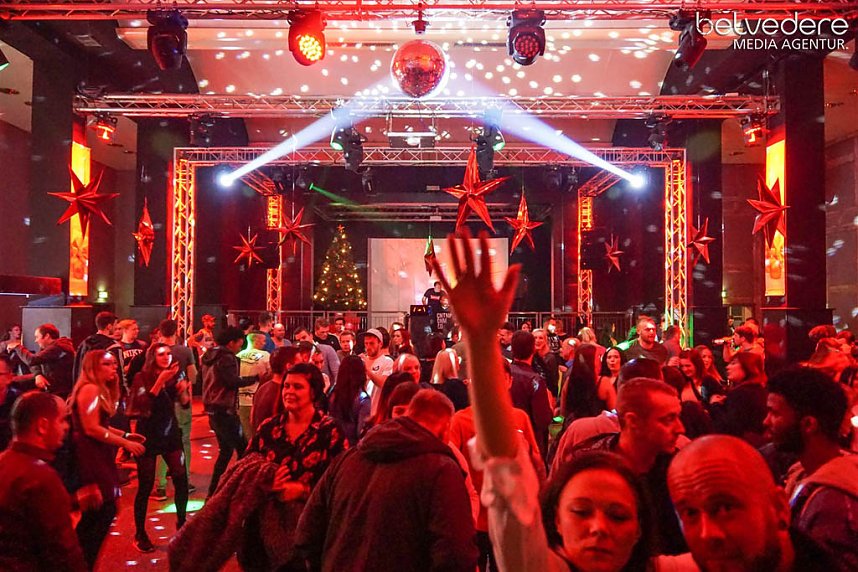 Party im Jugendclubhaus in Nordhausen - der Samstag