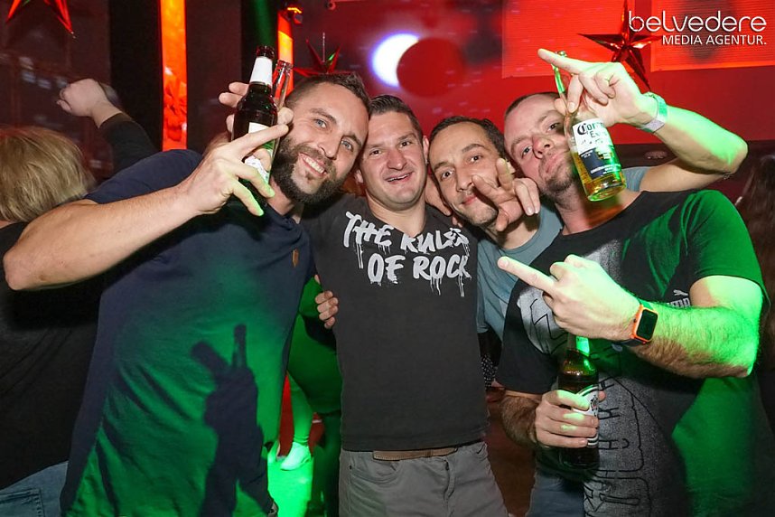 Party im Jugendclubhaus in Nordhausen - der Samstag