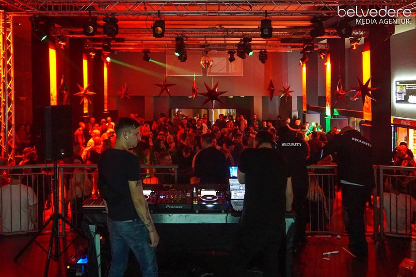 Party im Jugendclubhaus in Nordhausen - der Samstag