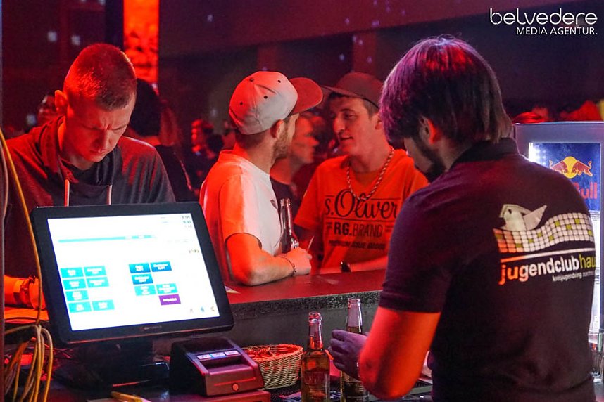 Party im Jugendclubhaus in Nordhausen - der Samstag