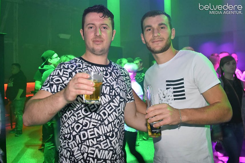 Party im Jugendclubhaus in Nordhausen - der Samstag