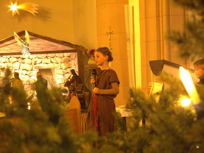 Elisabeth-Spiel in der Kirche