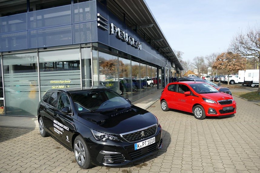 Autohaus Er&ouml;ffnung