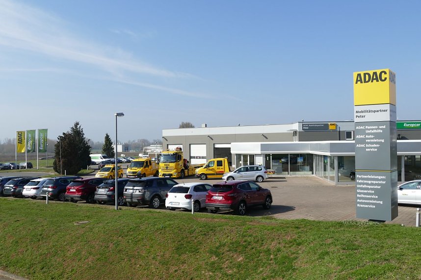 Umgezogen: ADAC und Europcar