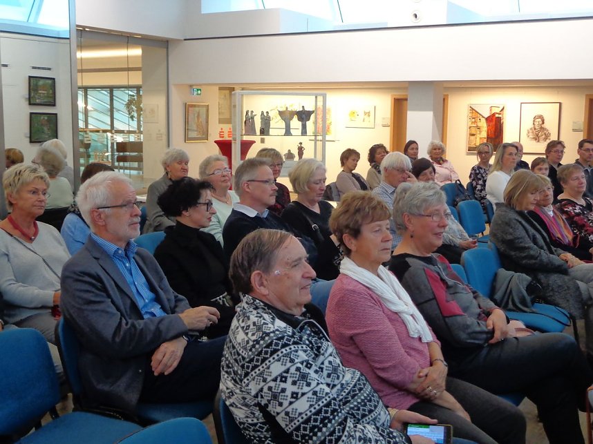 Kontraste in der Galerie