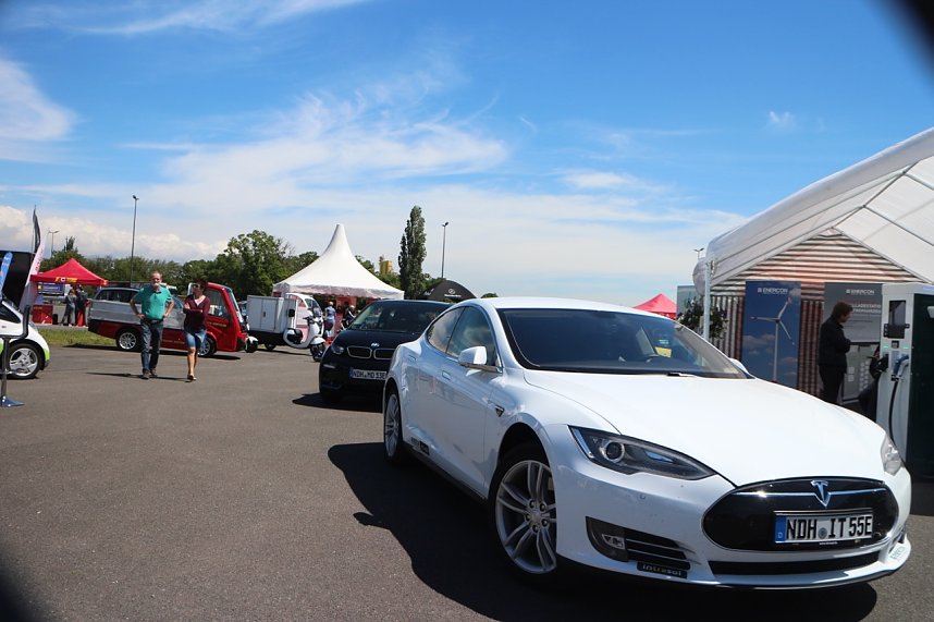 1. Mitteldeutscher Tag der Elektromobilit&auml;t auf dem Autodrom