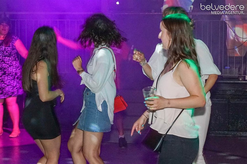 Party im Jugendclubhaus in Nordhausen - der Samstag