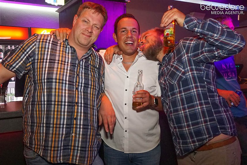 Party im Jugendclubhaus in Nordhausen - der Samstag