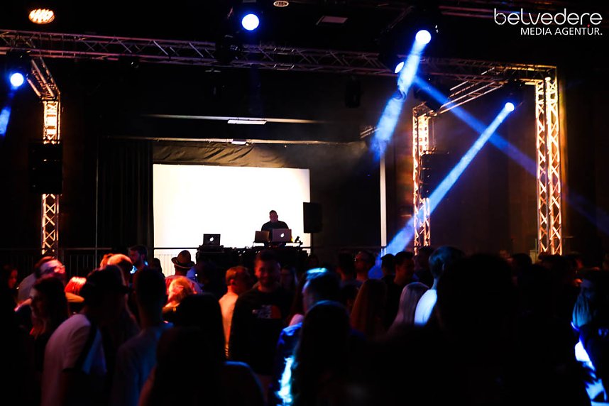 Party im Jugendclubhaus in Nordhausen - der Samstag