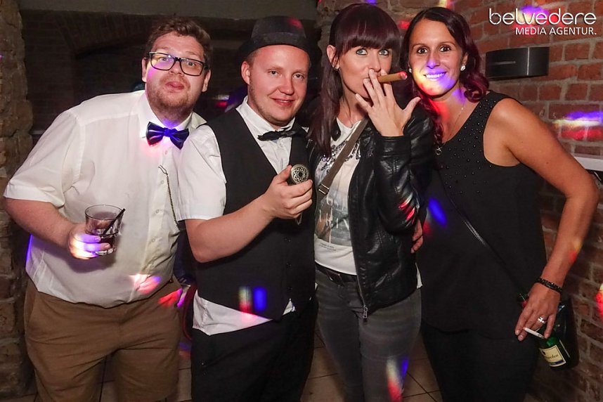 Party im Jugendclubhaus in Nordhausen - der Samstag