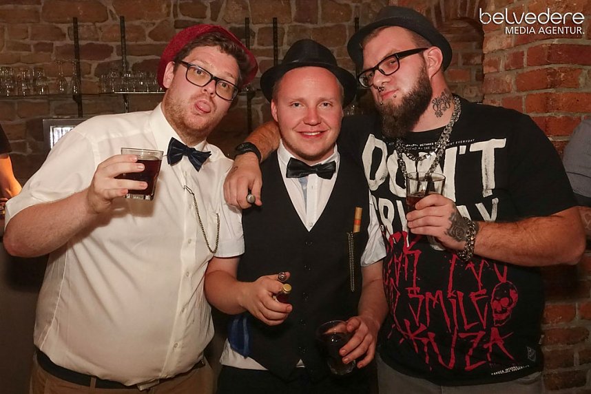 Party im Jugendclubhaus in Nordhausen - der Samstag