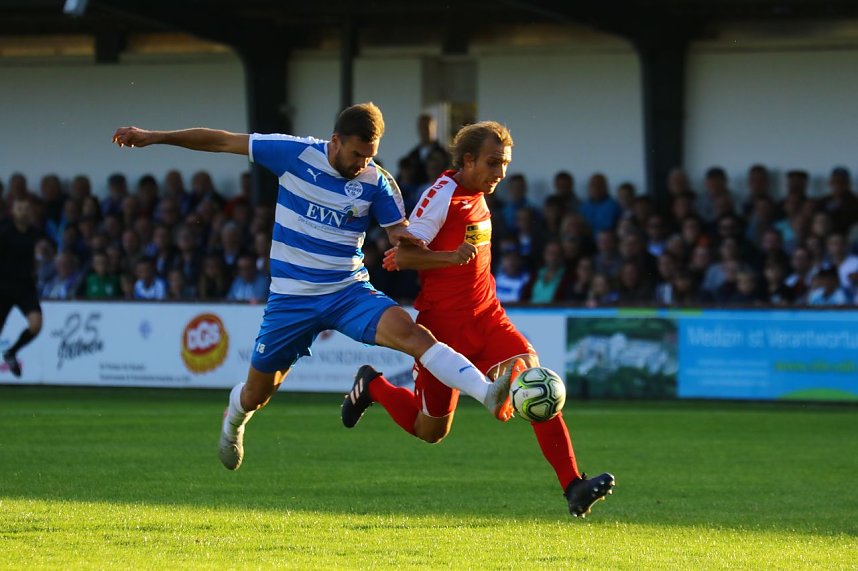 1:0 Wacker besiegt RWE