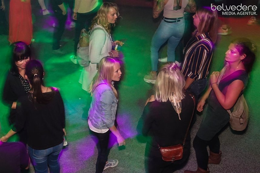 Party im Jugendclubhaus in Nordhausen - der Samstag