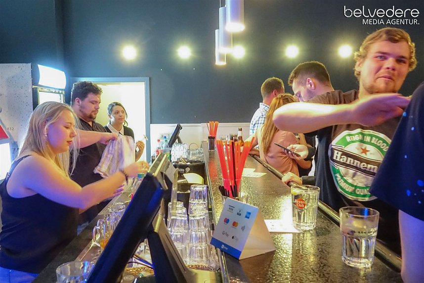 Party im Jugendclubhaus in Nordhausen - der Samstag