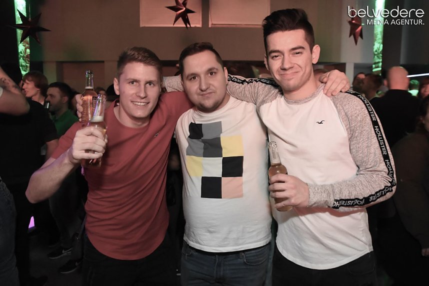 Party im Jugendclubhaus in Nordhausen - der Samstag