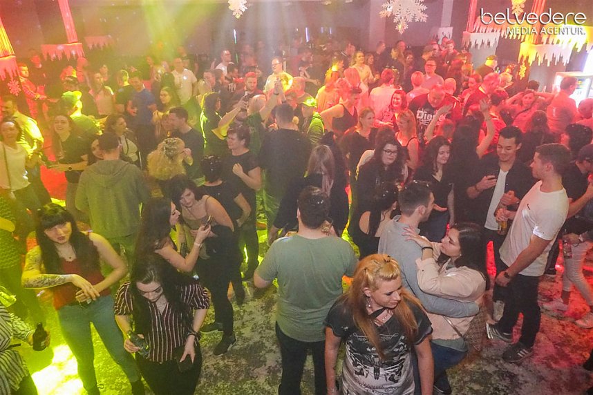 Party im Jugendclubhaus in Nordhausen - der Samstag
