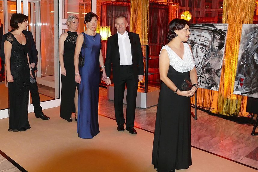 24. &Auml;rzte- Apothekerball