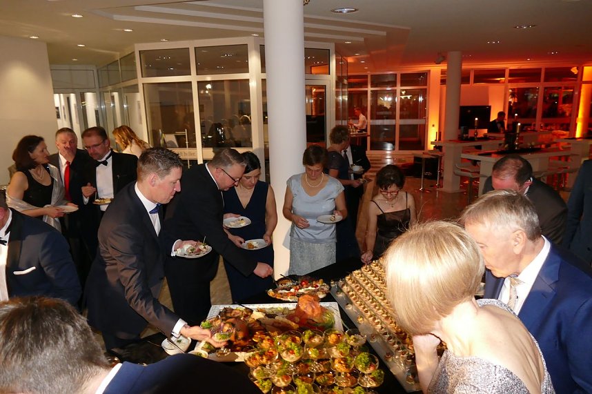 24. &Auml;rzte- Apothekerball