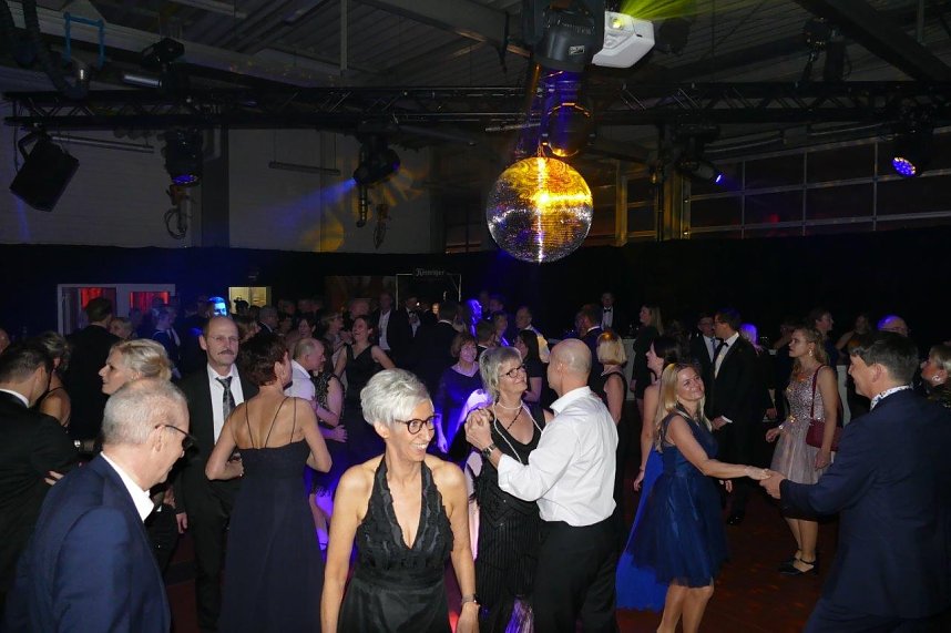 24. &Auml;rzte- Apothekerball