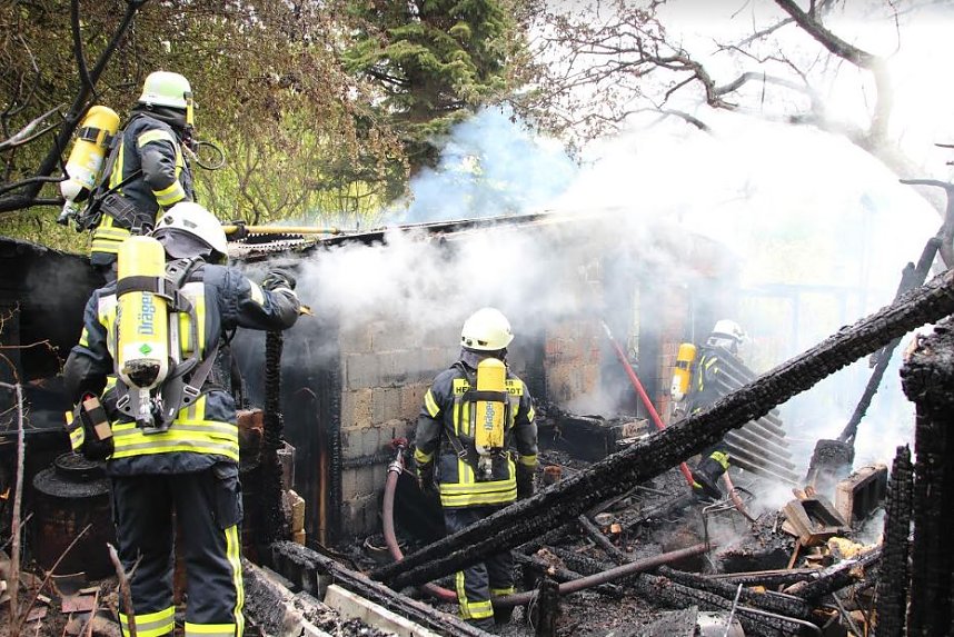 Gartenlaube abgebrannt
