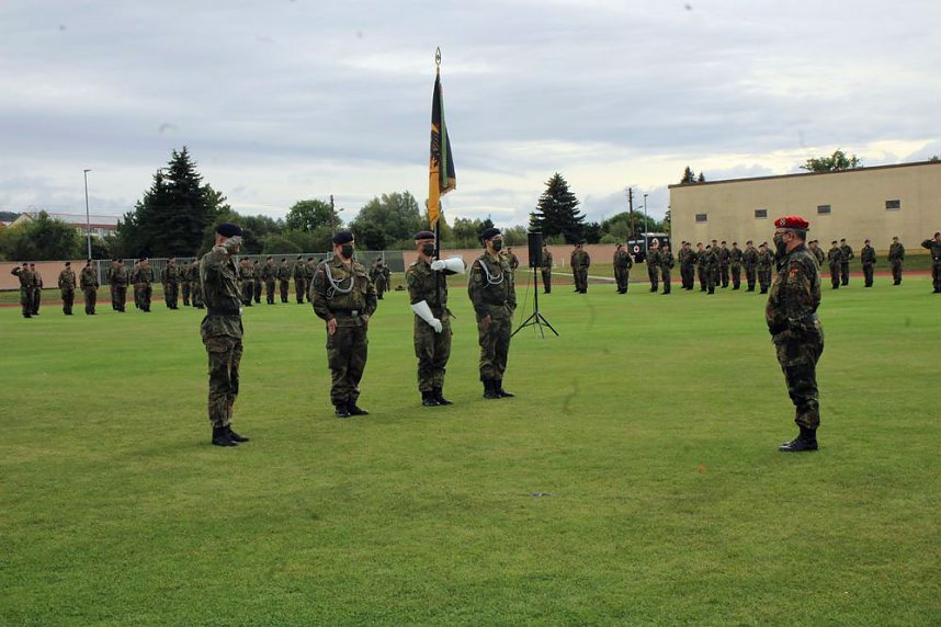 K&uuml;rzeste Kommandeurszeit der Bundeswehr