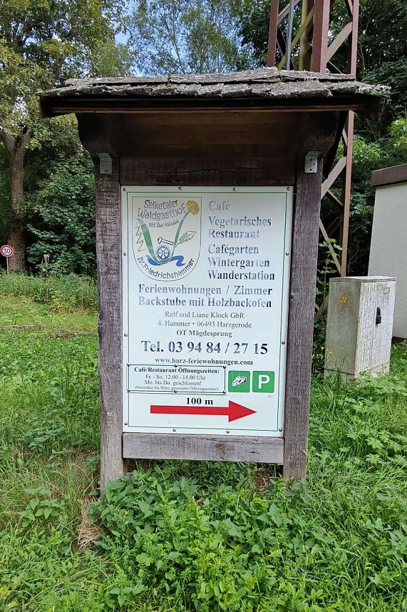 Vom M&auml;gdesprung zum Waldgagsthof