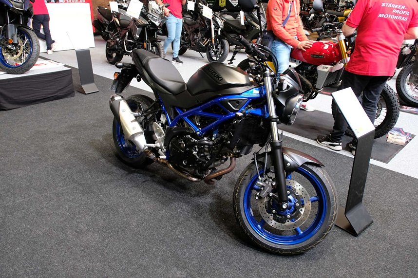 Peter Blei unterwegs auf der Erfurter Automobilmesse