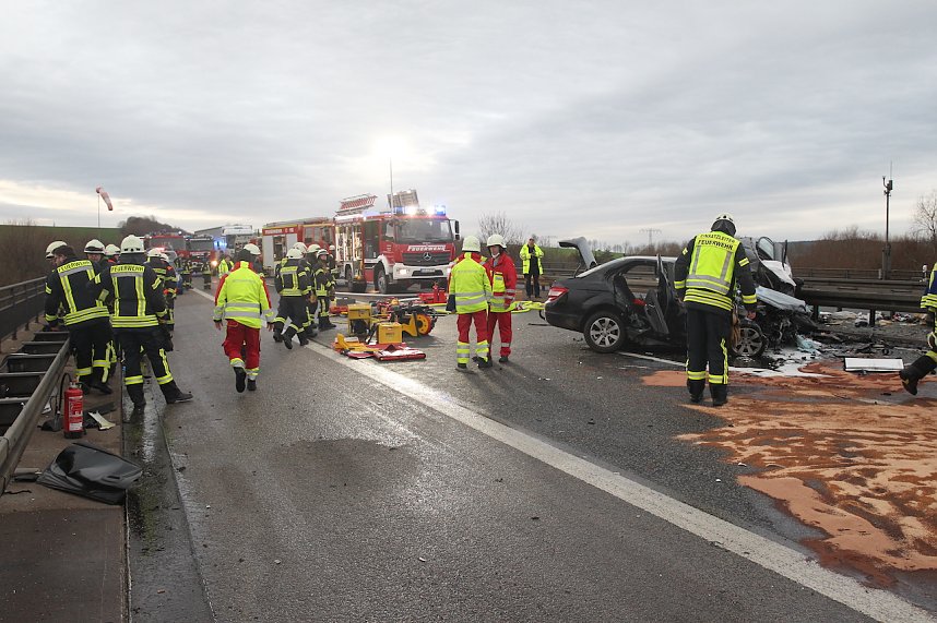 Tragischer Unfall auf der A 38