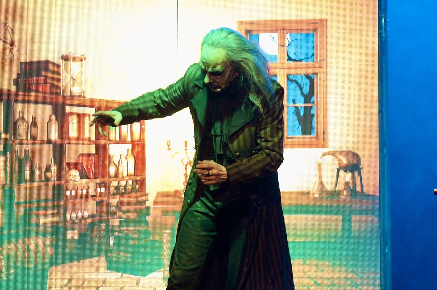 Rockthater "Faust n Roll" nach Goethe im Stocksen in Sondershausen