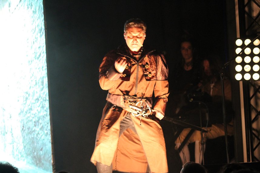 Rockthater "Faust n Roll" nach Goethe im Stocksen in Sondershausen